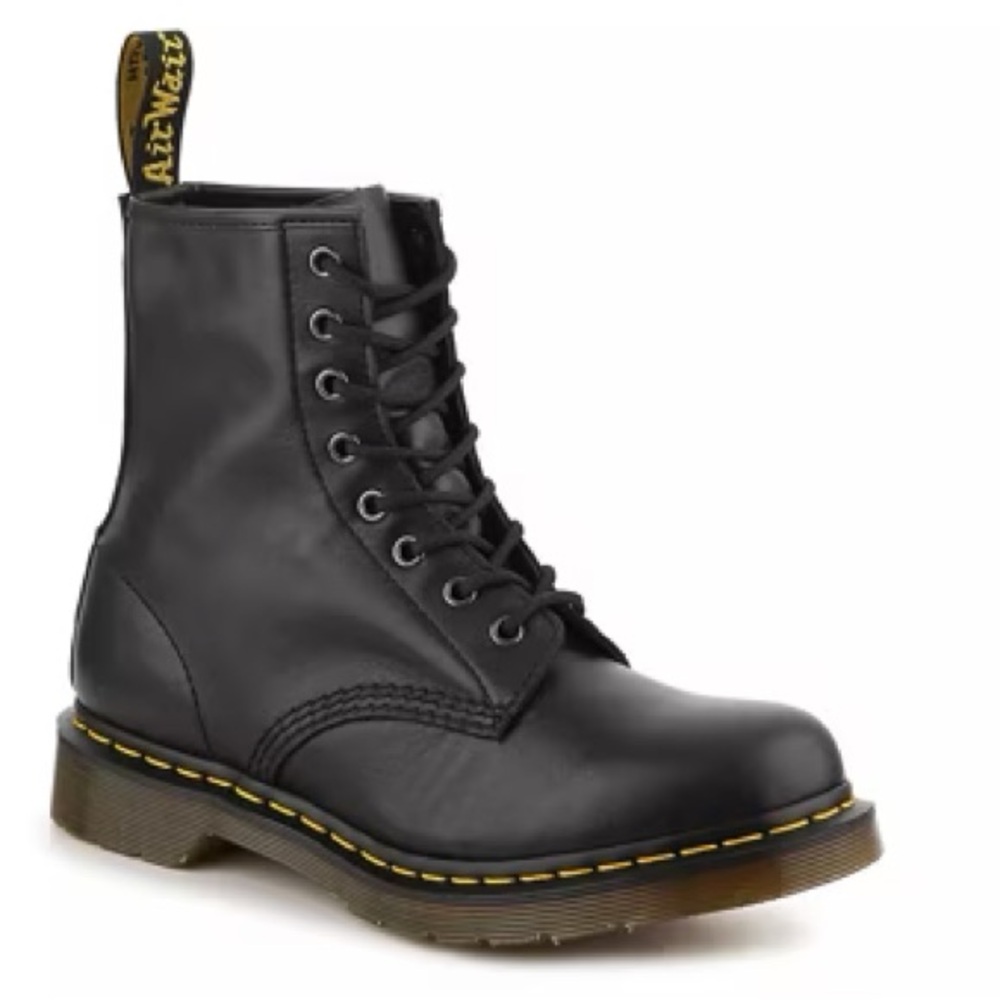NEW Dr. Martens 1460 Boot